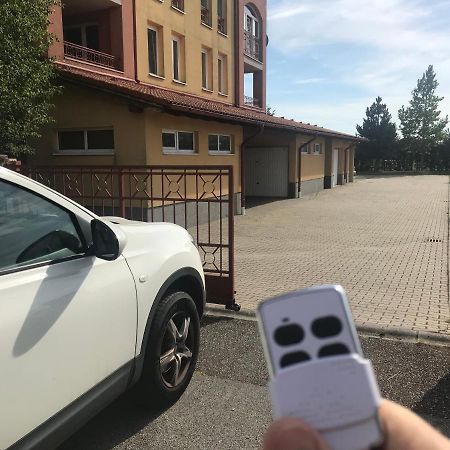 Reka Apartman Bük 外观 照片
