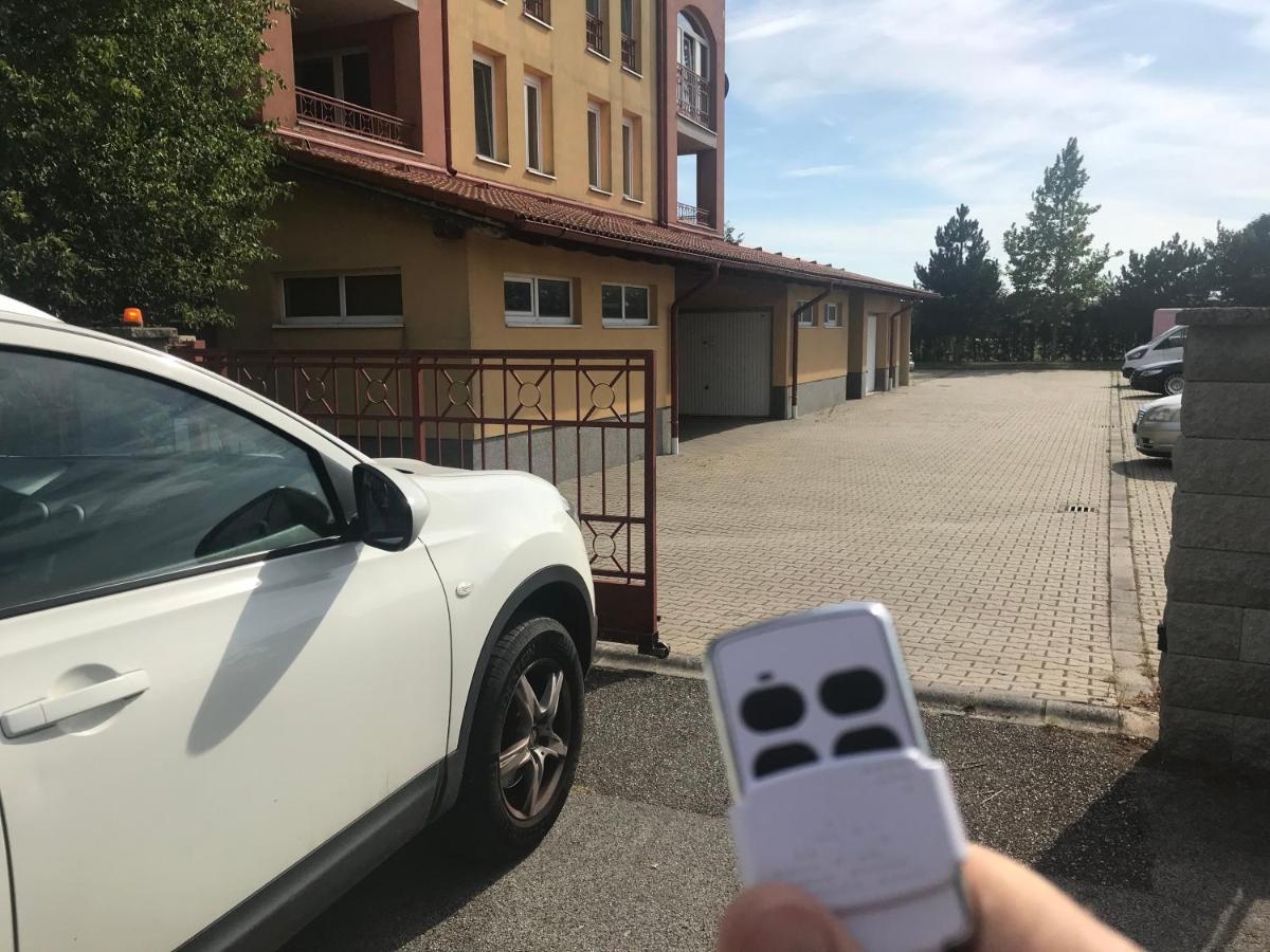 Reka Apartman Bük 外观 照片